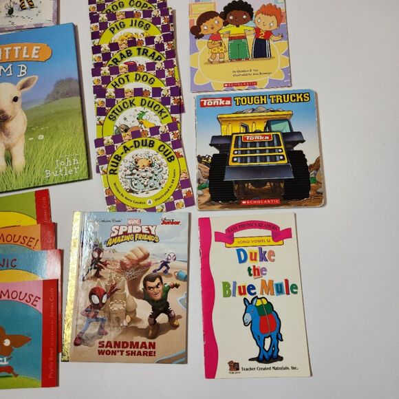 Little Kids lot of books - Picture 2 of 6